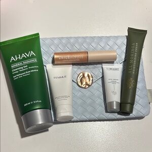 IPSY Monthly Bag